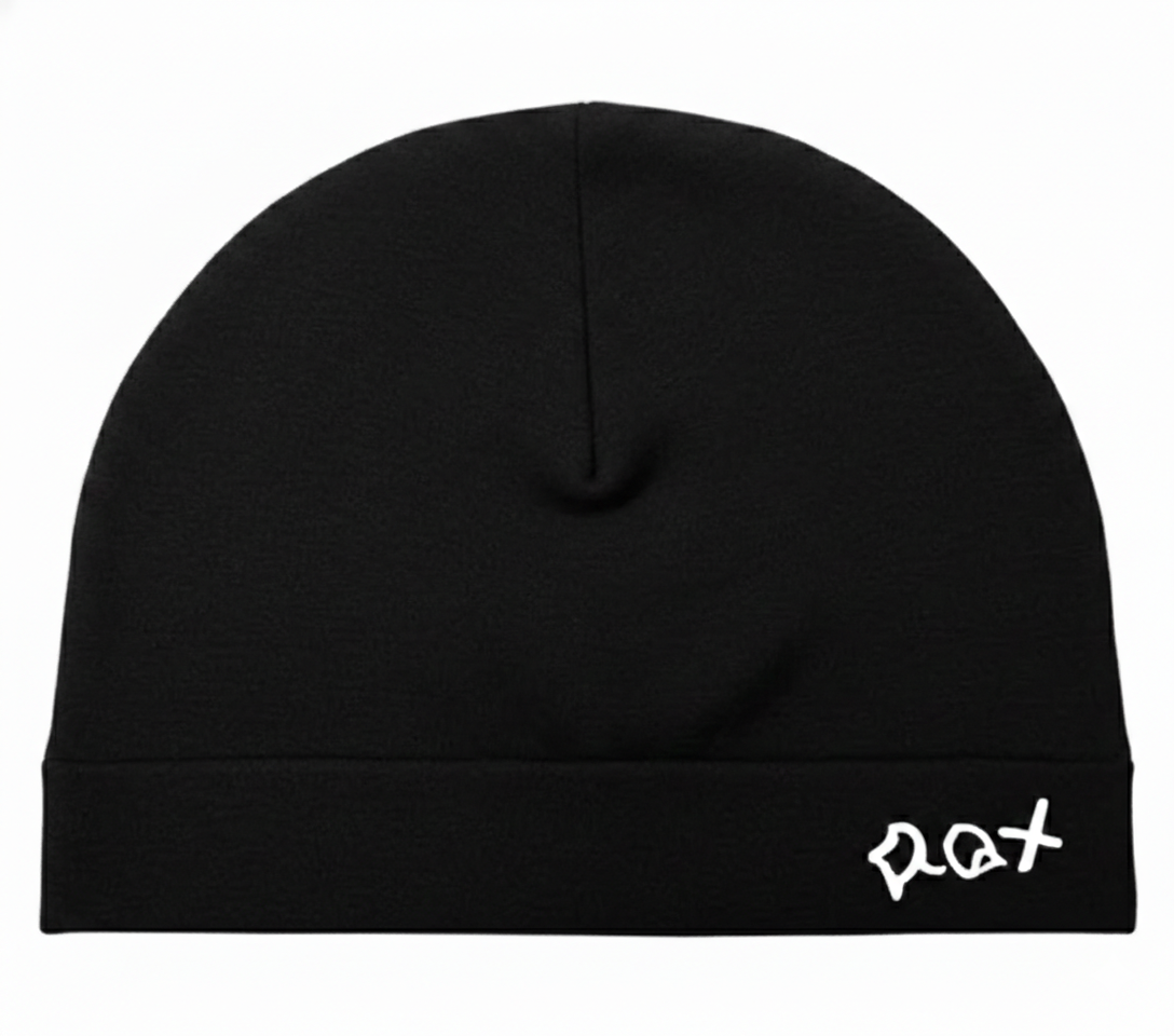 schwarze Totenkopfmütze